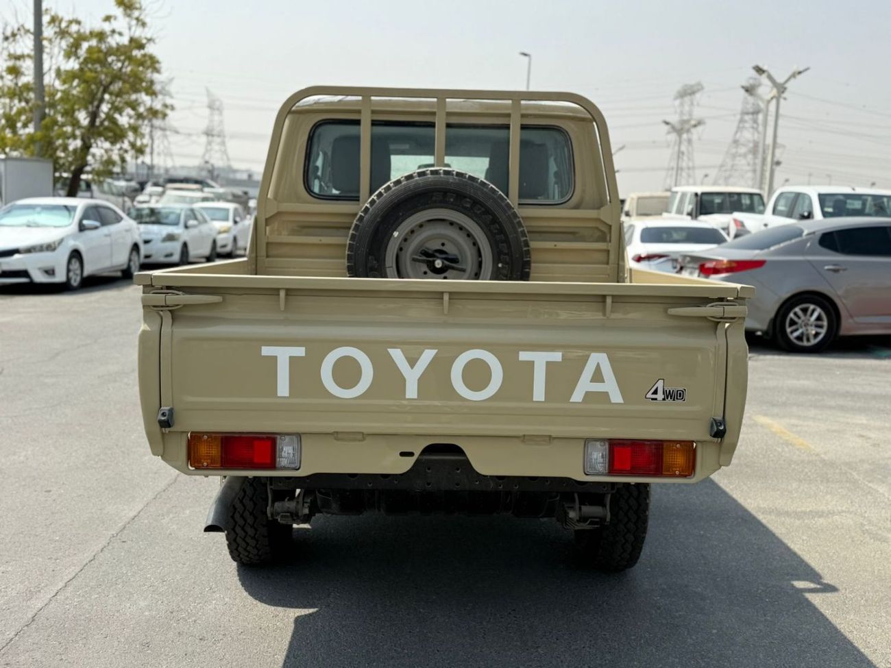 Toyota Land Cruiser Pick Up PICKUP , LC79 D/C 4.2L Diesel V6 , M/T , Diff-Lock 2022 Model