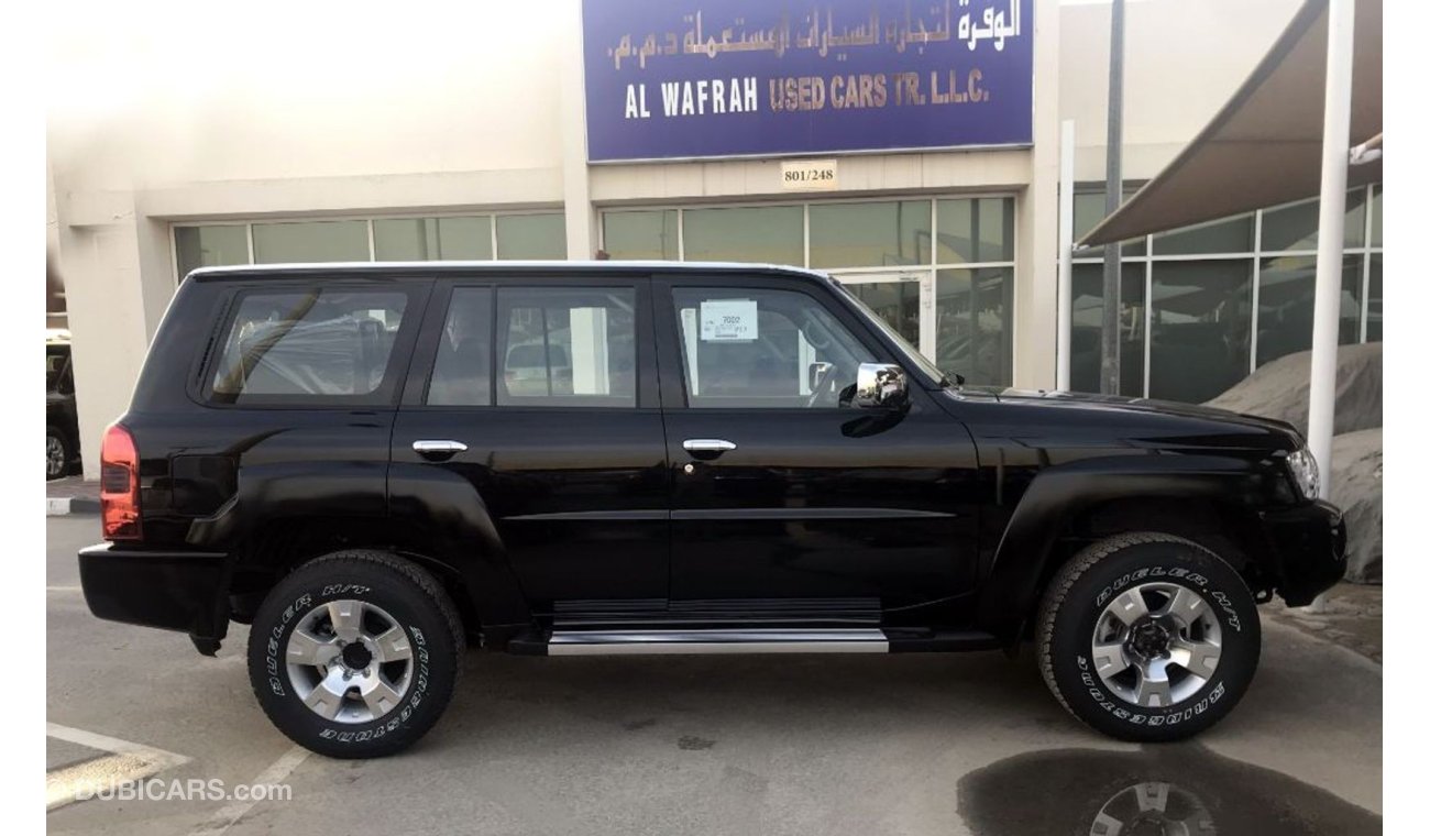 نيسان باترول سفاري Y61 4.8L Petrol GRX SPL Auto