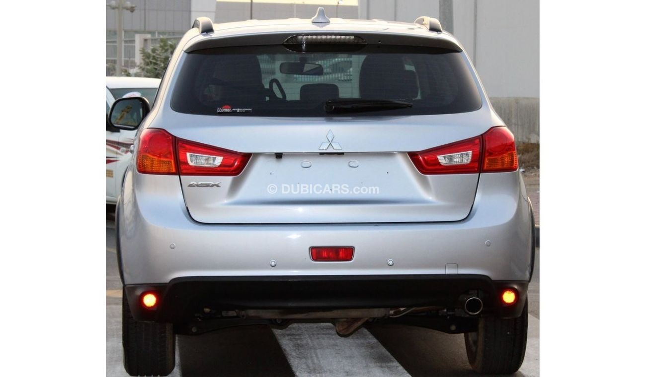 Mitsubishi ASX Mitsubishi ASX 2017 GCC in excellent condition without accidents No. 2 very  from clean inside and o