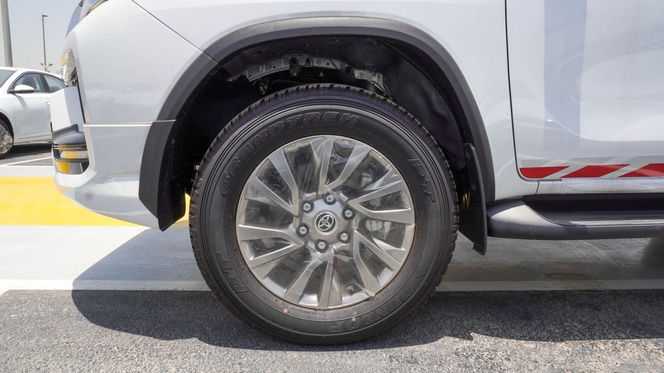Toyota Fortuner SR5 4.0 L V6