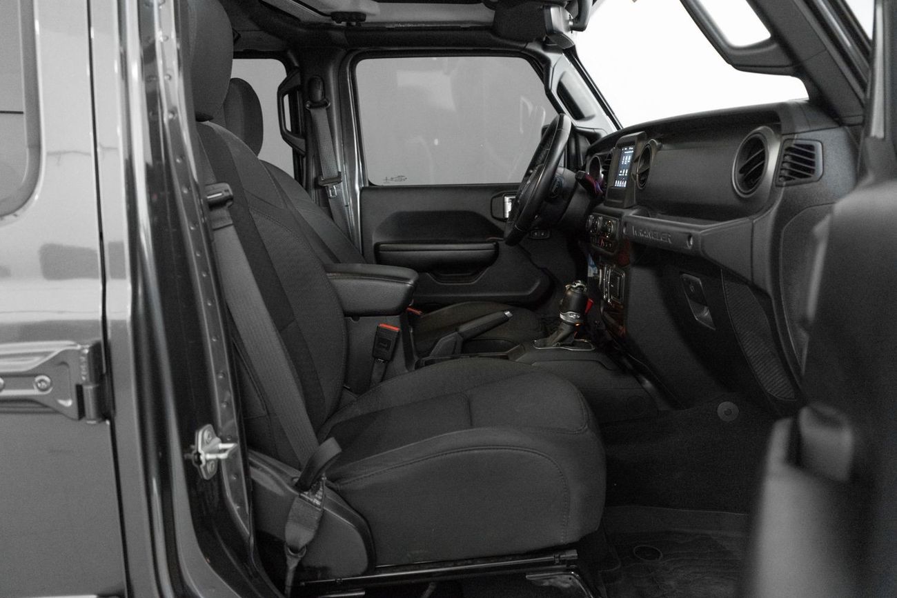 Jeep Wrangler Unlimited Willys 2020 Jeep Wrangler Unlimited Willy’s Edition / Full Jeep Service History