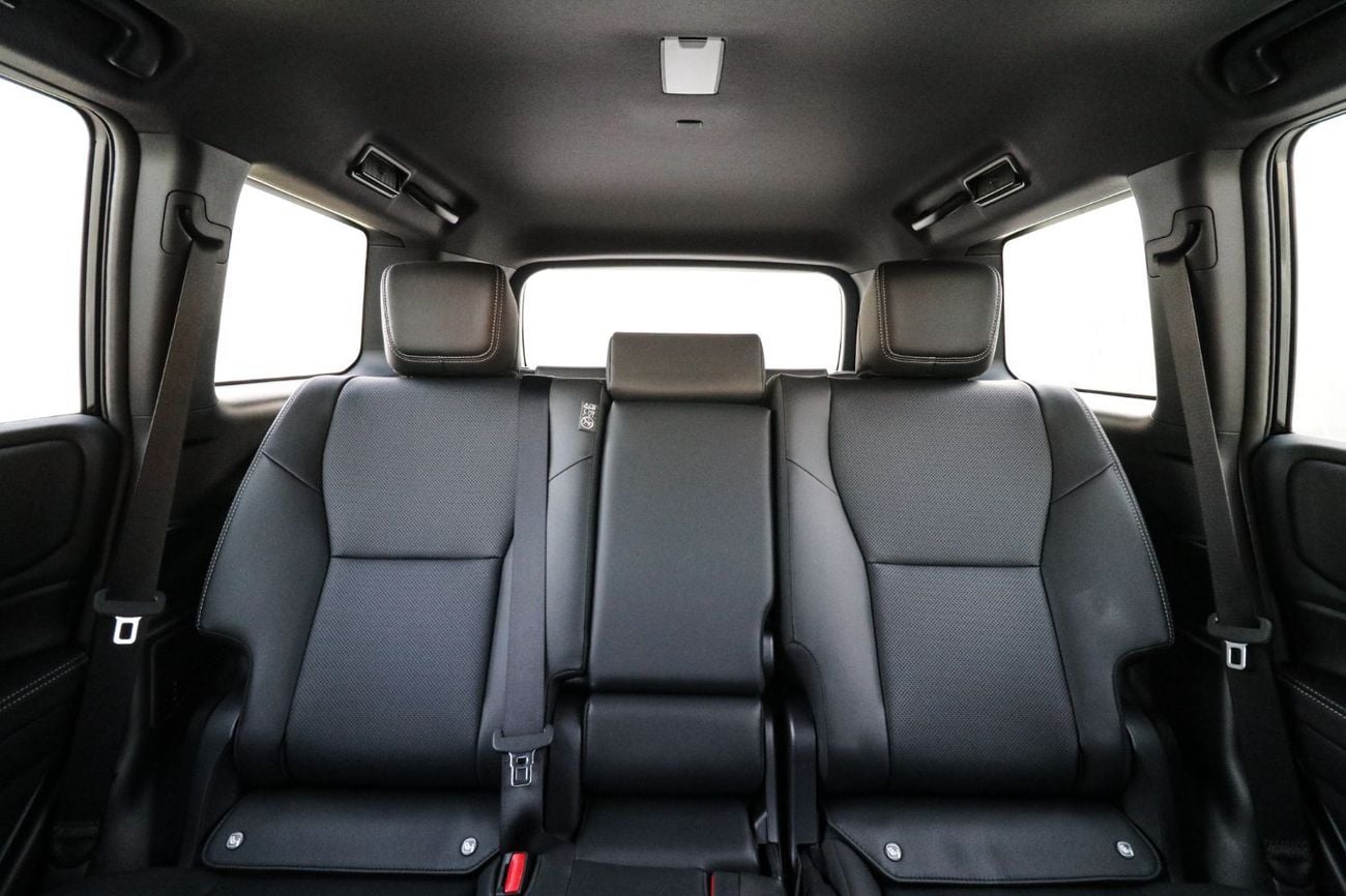 تويوتا برادو GXR TOYOTA LAND CRUISER PRADO 2025 ALL ROUNDER - Mid option with out Radar