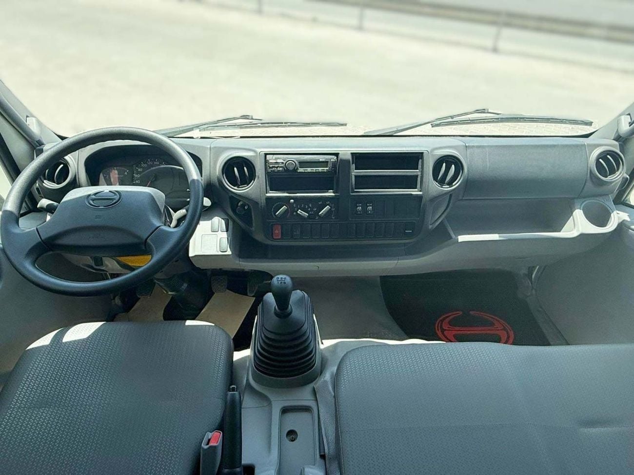 هينو 300 , M/T - 2026