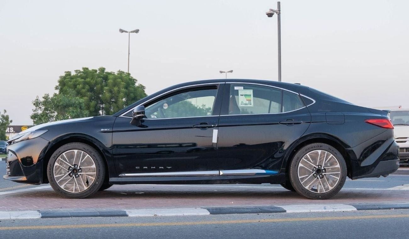 Toyota Camry 2025 Toyota Camry Lumiere 2.5L AT Hybrid (Black)