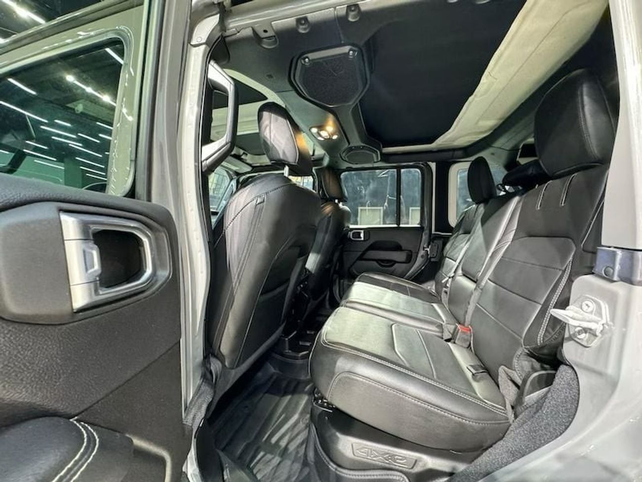 Jeep Wrangler SAHARA UNLIMITED | 4XE EDITION