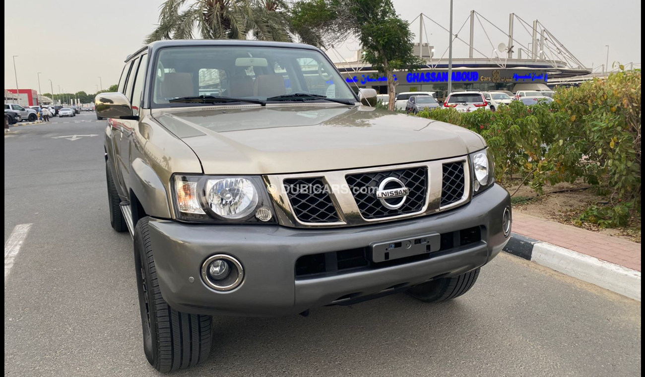 Nissan Patrol Super Safari