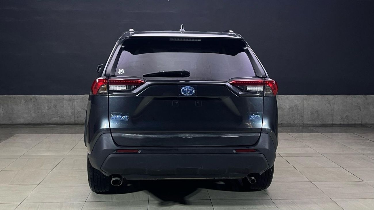 تويوتا راف ٤ XLE Full option