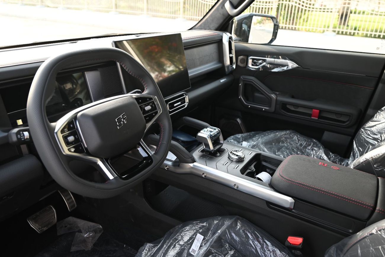 Jetour T2 Luxury - 1999 AED - JETOUR T2 8 GEAR 4WD 2025