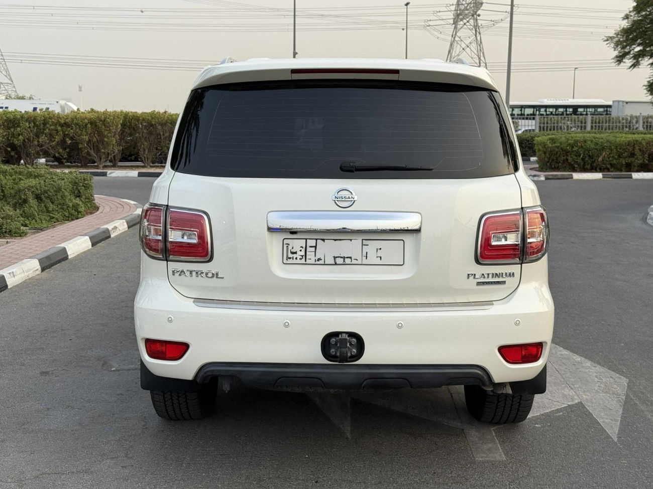 نيسان باترول LE Platinum 5.6L
