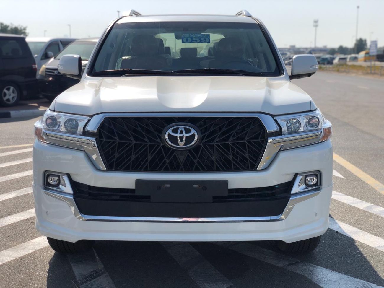 Toyota Land Cruiser VXS V8 5.7L-4 CAMERAS-SUNROOF-LEATHER+POWER SEATS-CHROMIC PLATING-DVD, CODE-TLCV8