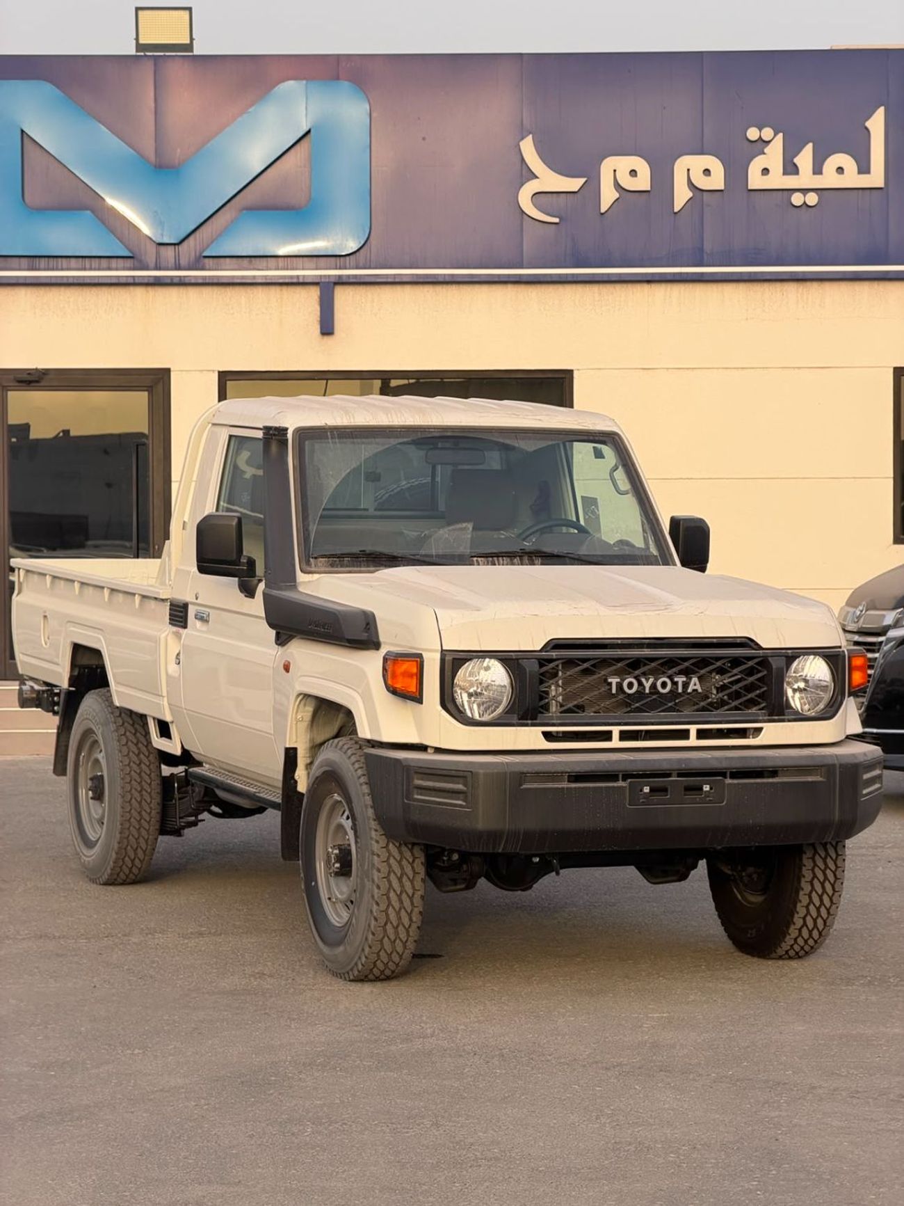 تويوتا لاند كروزر بيك آب VDJ 79 2.8L DIESEL V4 M/T SINGLE CABIN PICKUP
