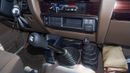 Toyota Land Cruiser Pick Up 4.0L V6 Single Cabin M/T