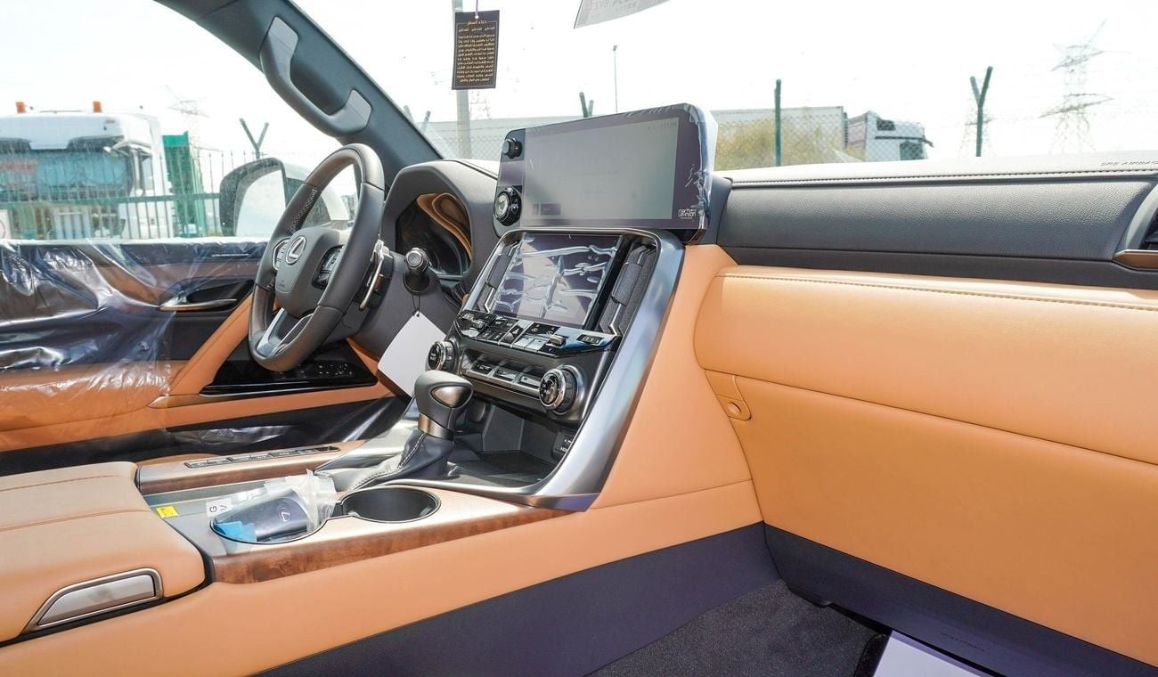 لكزس LX 600 3.5L V6