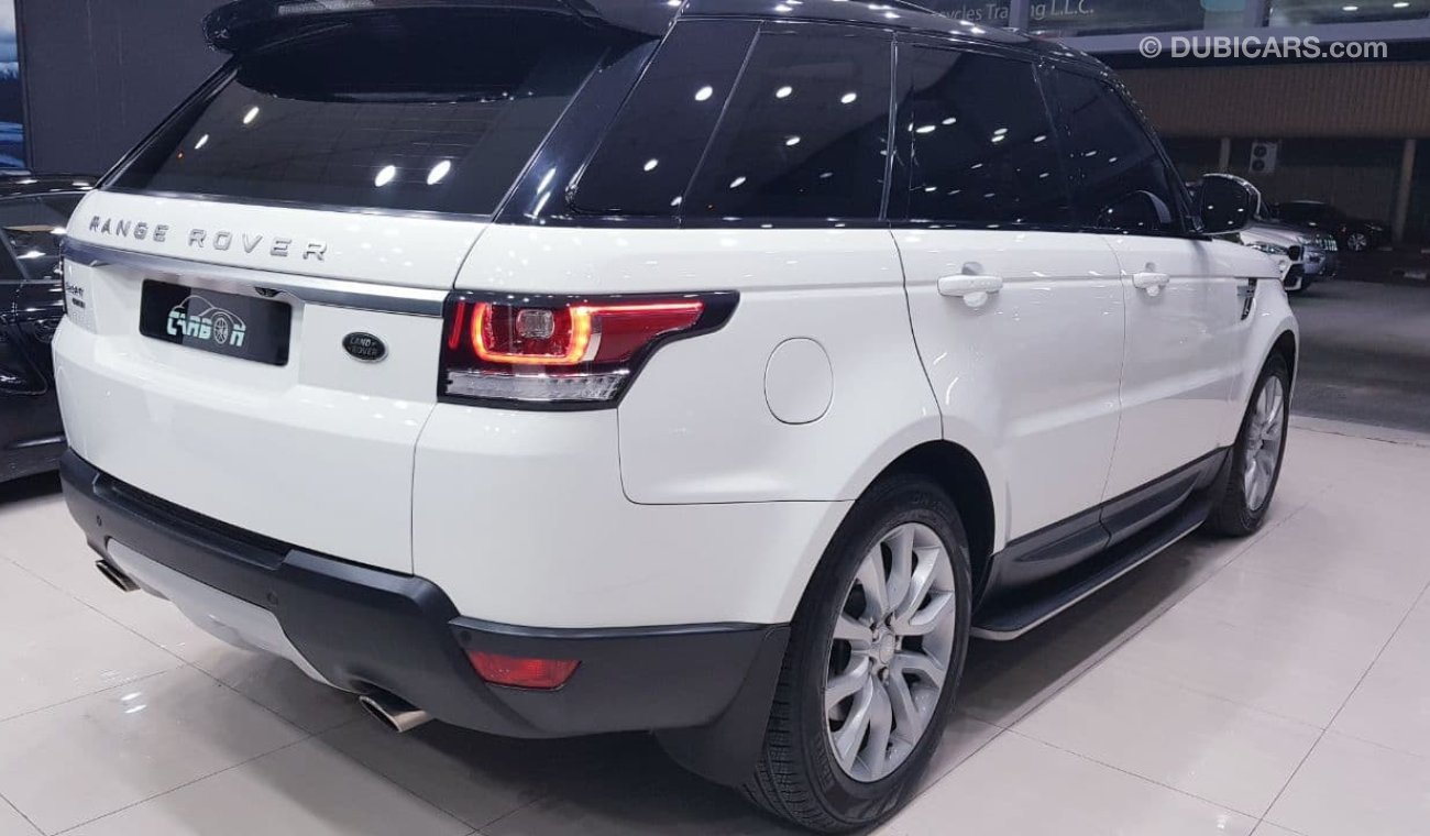 Land Rover Range Rover Sport HSE RANGE ROVER SPORT 2015 MODEL GCC CAR IN A EXCELLENT CONDITION WITH A FULL SERVICE HISTORY