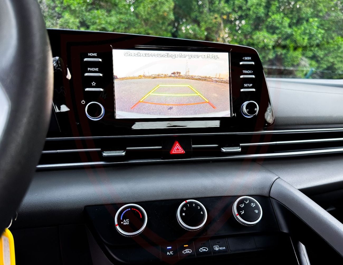 Hyundai Elantra Smart 1.6L Hyundai Elantra | 1.6 L | 2024 | GCC | Accident-Free | In Excellent Condition | 823 P.M