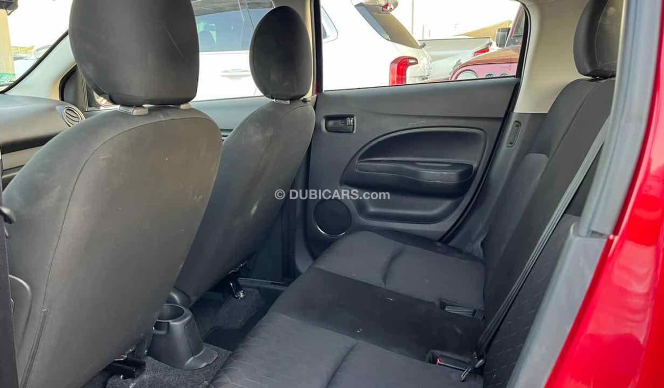 Mitsubishi Mirage ES,