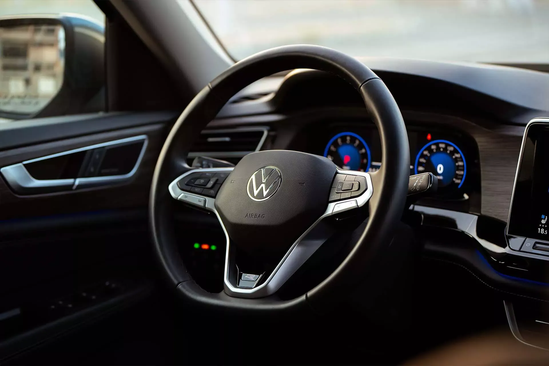 Volkswagen Teramont interior - Steering Wheel