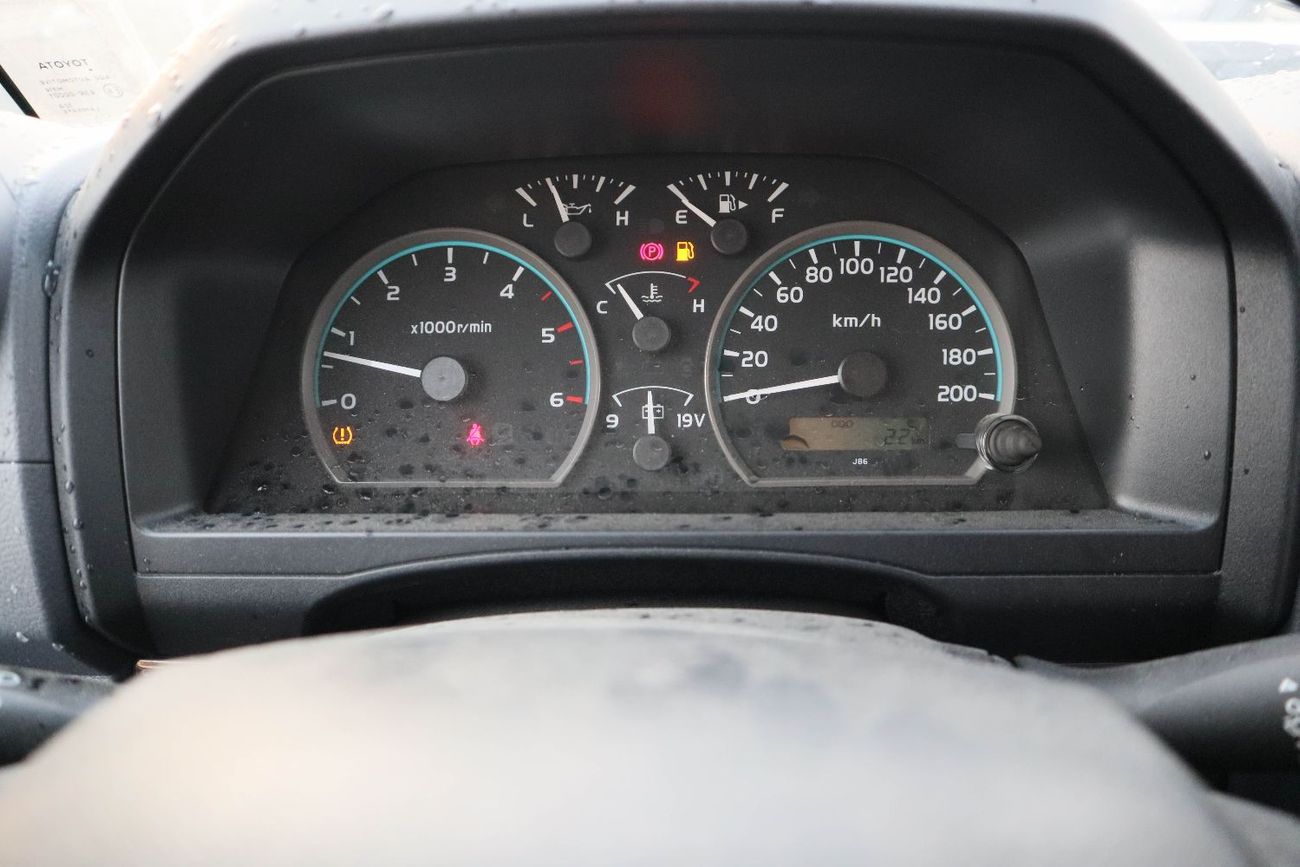 Toyota Land Cruiser 70 Std 4.5L AWD Toyota Land Cruiser 70 Series (VDJ76) Hardtop – 2024 Model –