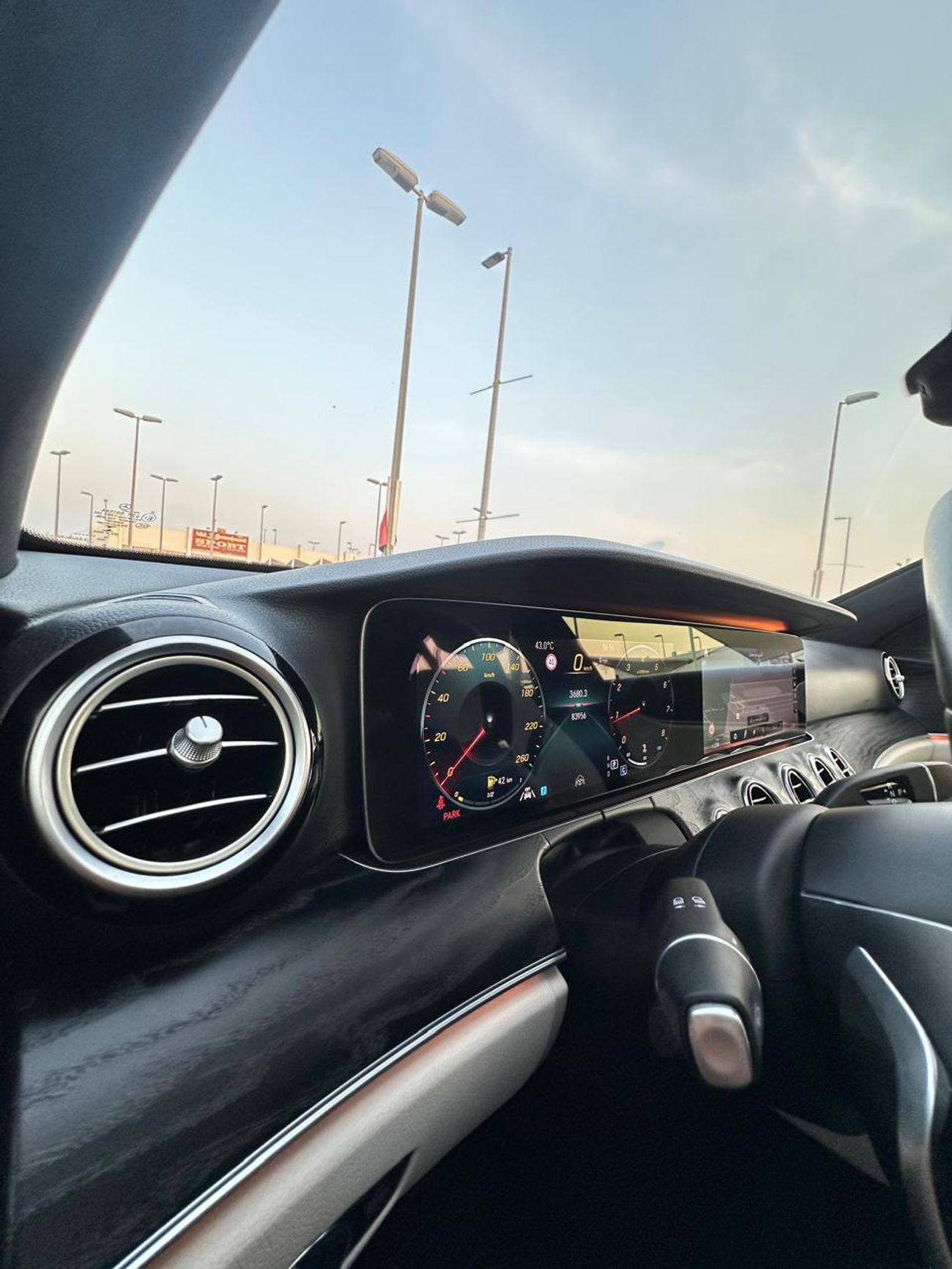 مرسيدس بنز E 350 Mercedes E350 KIT AMG_amercan_2021_Excellent Condition _Full option