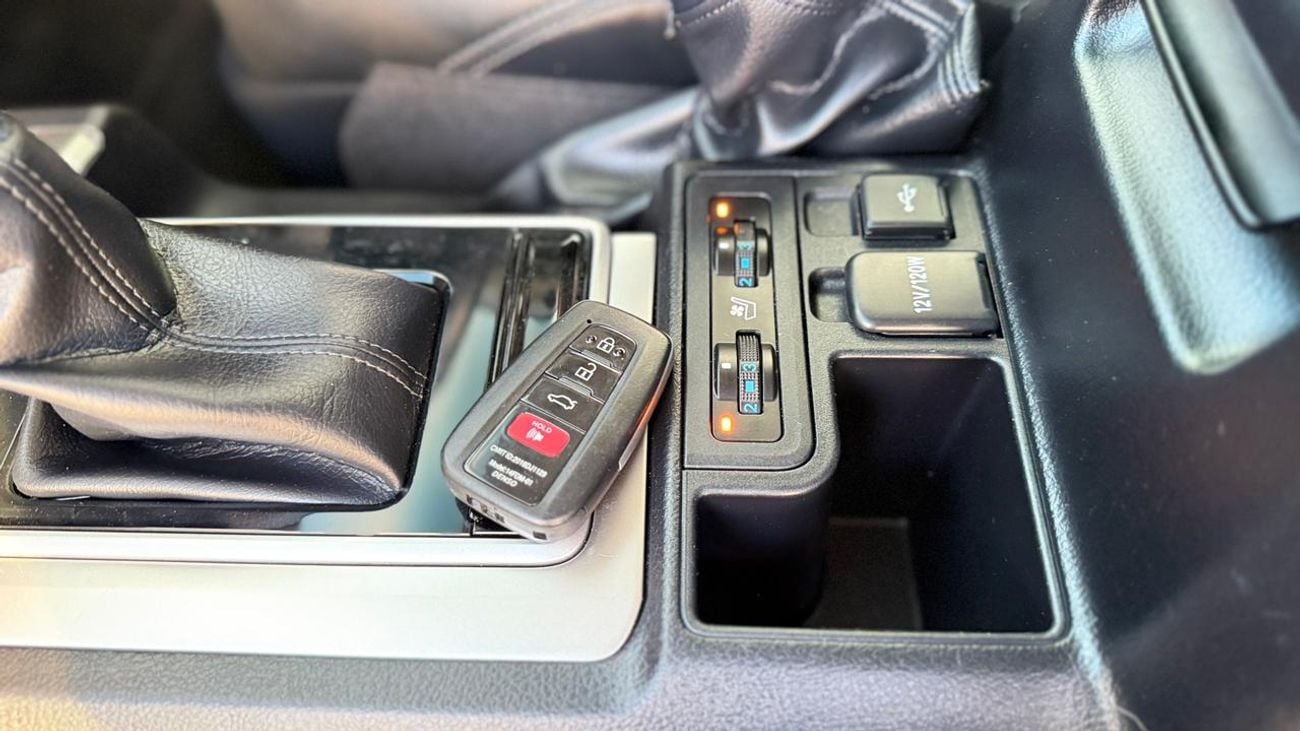 Toyota Land Cruiser 2022 | 2.8L DIESEL | AUTOMATIC TRANSMISSION | RIGHT-HAND-DRIVE | PUSH START ENGINE | 360 VIEW CAMERA