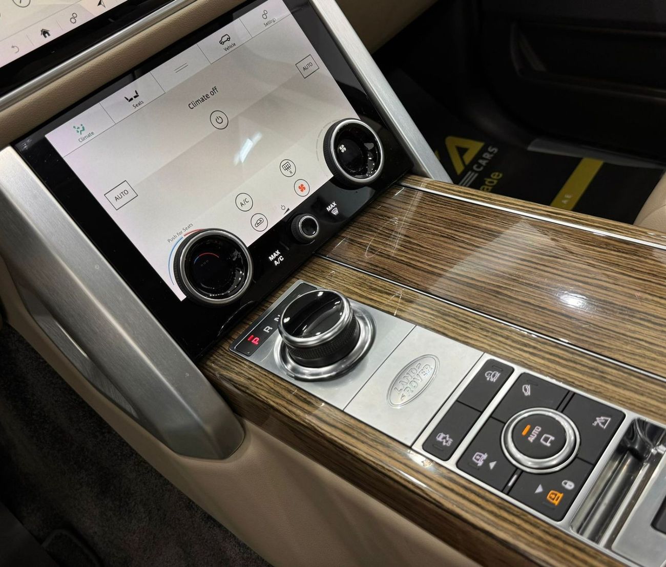 لاند روفر رينج روفر 2019 Range Rover Vogue HSE V6, Warranty, Full Range Rover Service History, Full Options, GCC