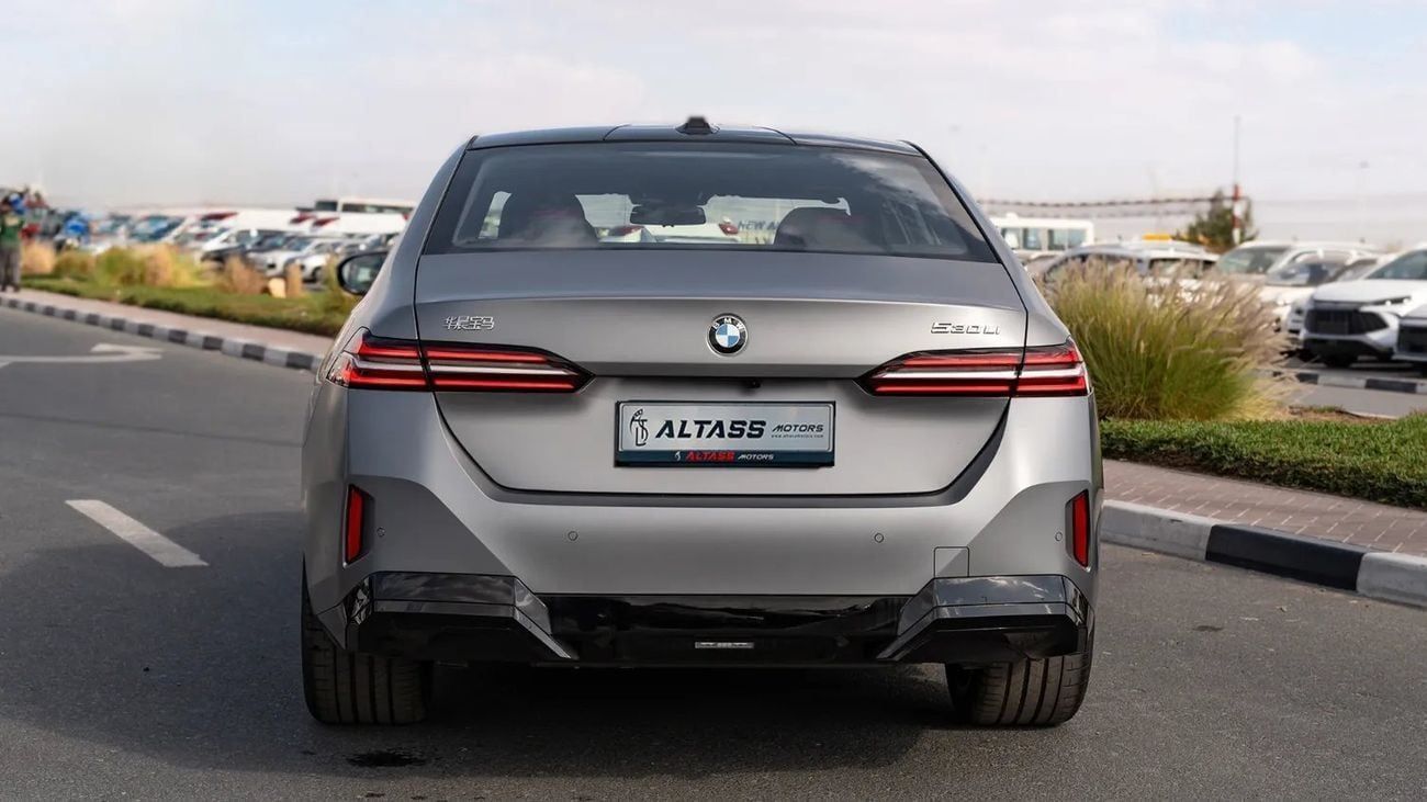 بي أم دبليو 530Li 2026 | BMW 5 SERIES 530LI PREMIUM EDITION M SPORT PACKAGE [ EXPORT ONLY ]