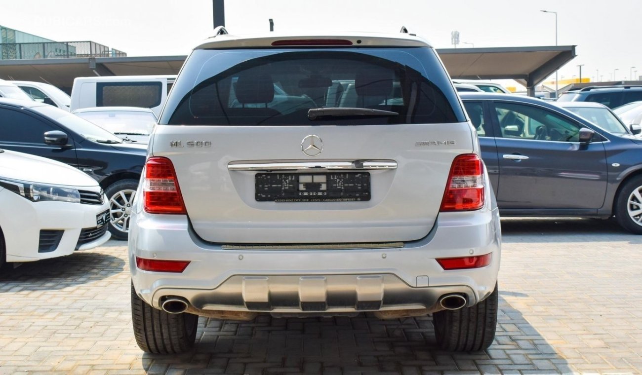 Mercedes-Benz ML 350 ML 500 Badge