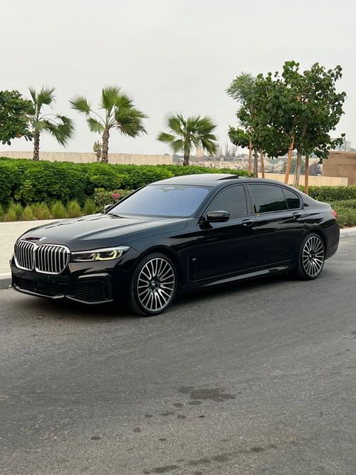 BMW 740i