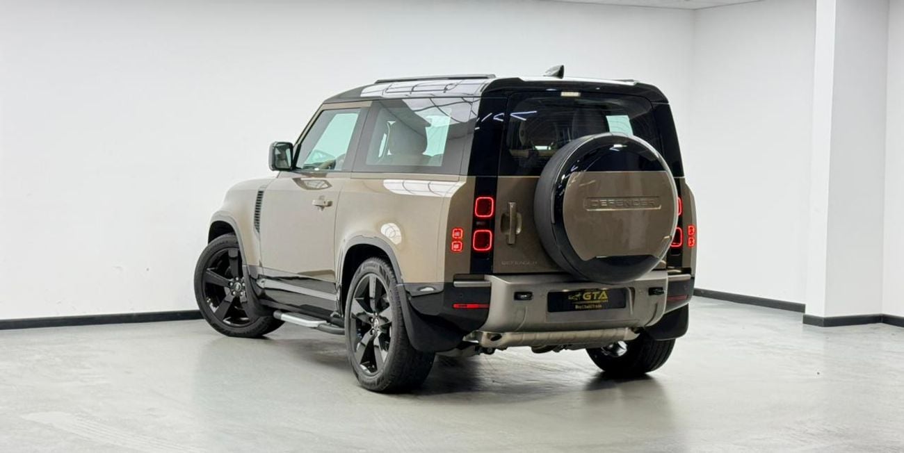 لاند روفر ديفندر 90 X-DYNAMIC HSE P400 2025 Land Rover Defender X Dynamic 90 HSE P400, 2030 LR Warranty + Service Pack, Very Low Km, GCC
