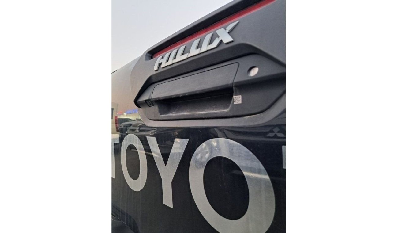 تويوتا هيلوكس Toyota Hilux Adventure 2.8L Diesel GCC Manual Full Option MY2022