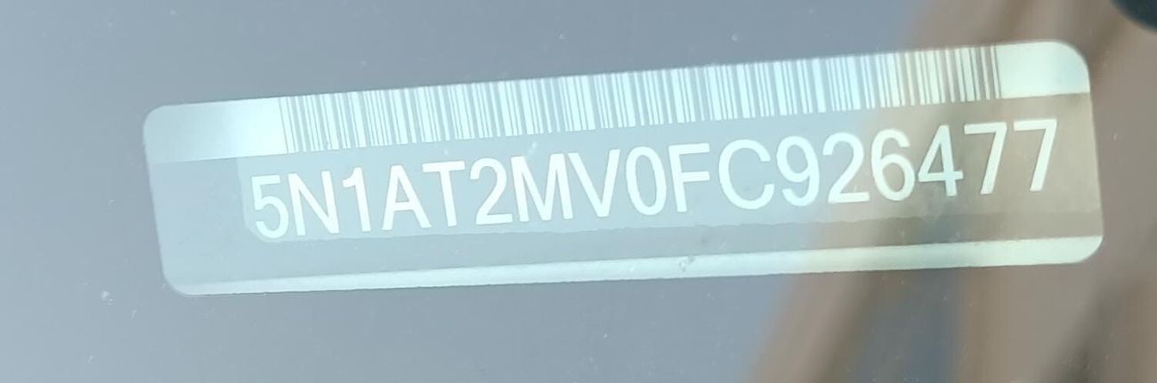 نيسان روج SV AWD