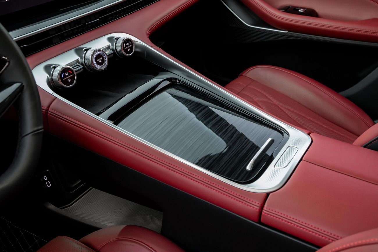 Exeed RX RX Flagship | 2,155 P.M | 0% Downpayment | EXEED WARRANTY!