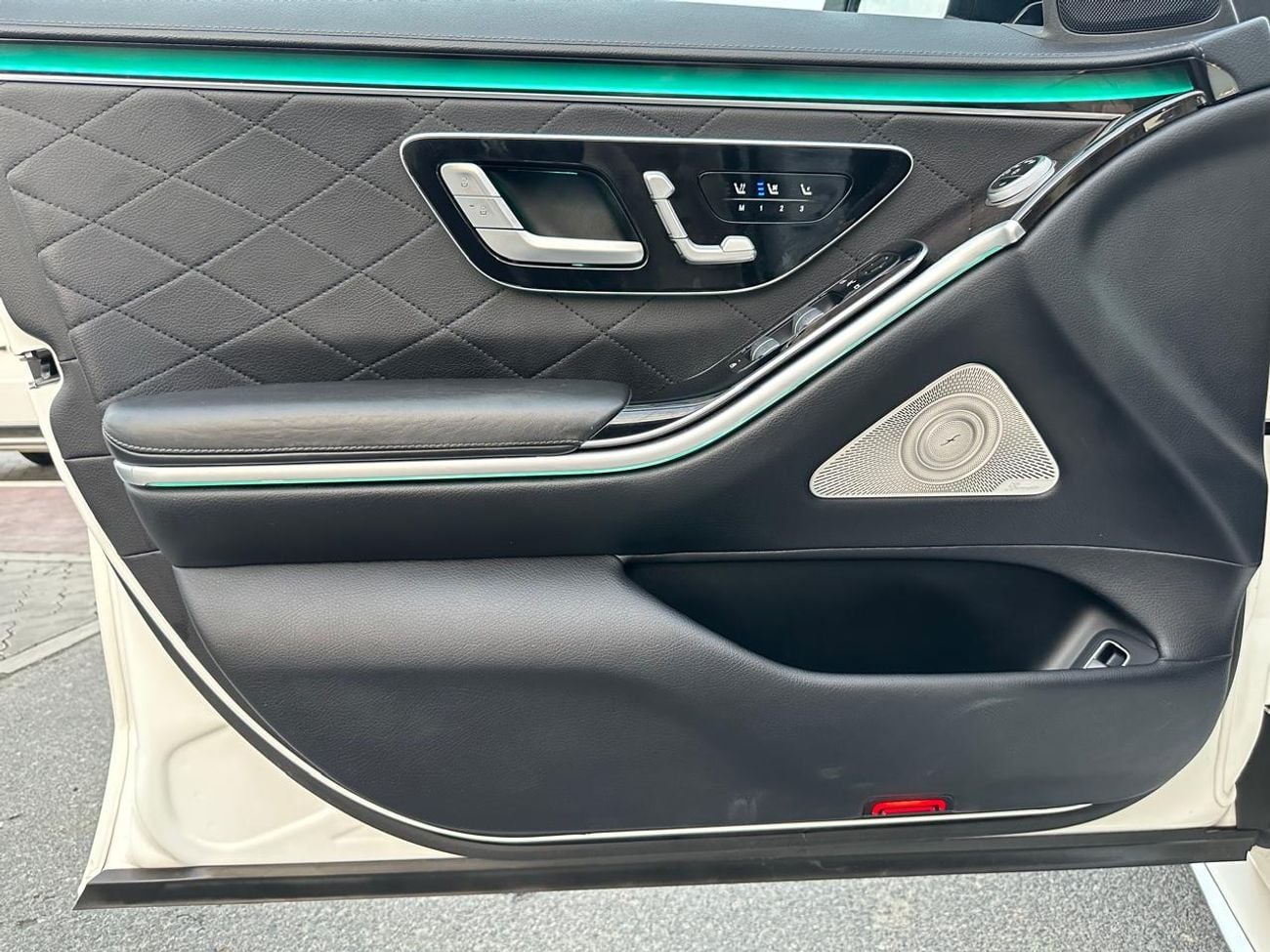 مرسيدس بنز S500 L 4MATIC