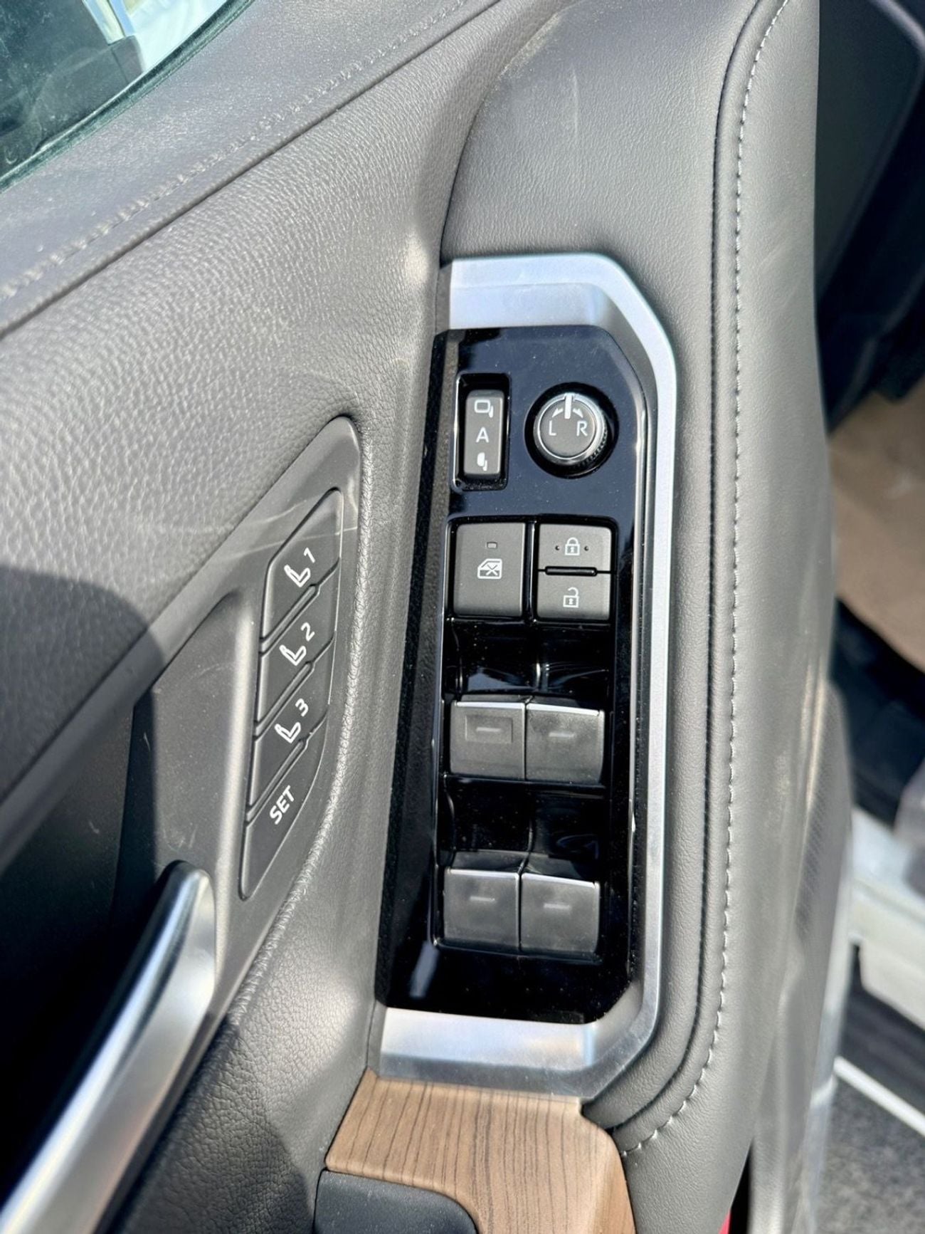 تويوتا لاند كروزر TOYOTA Land Cruiser VXR 3.5 Full option 2026 GCC