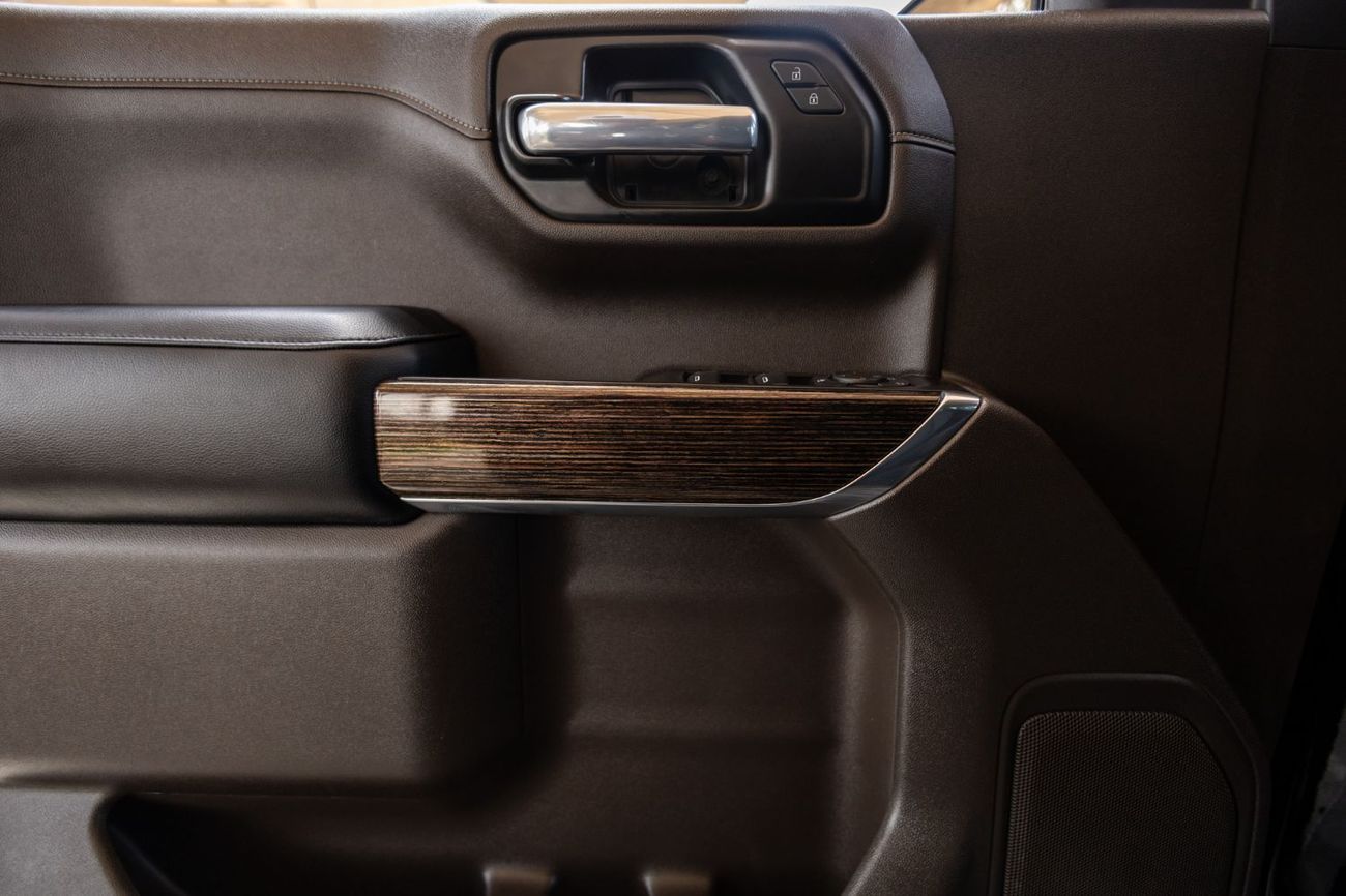 GMC Sierra 5.3L V8 AT4 Regular Cab (AWD)