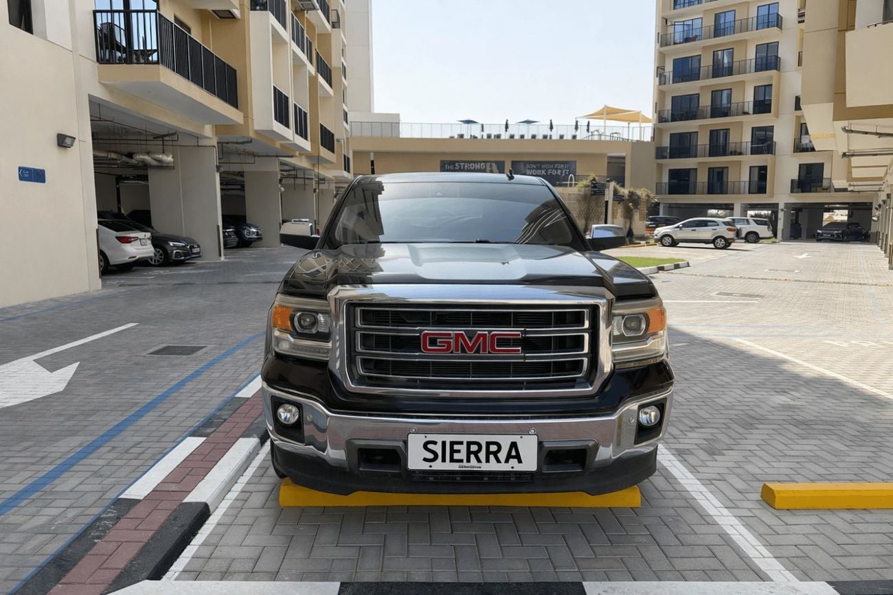 GMC Sierra 1500 SLT 5.3L Double Cab Utility 2015 GMC Sierra 1500 SLT 5.3 V8 | 1 Owner | Full Option | Passing T