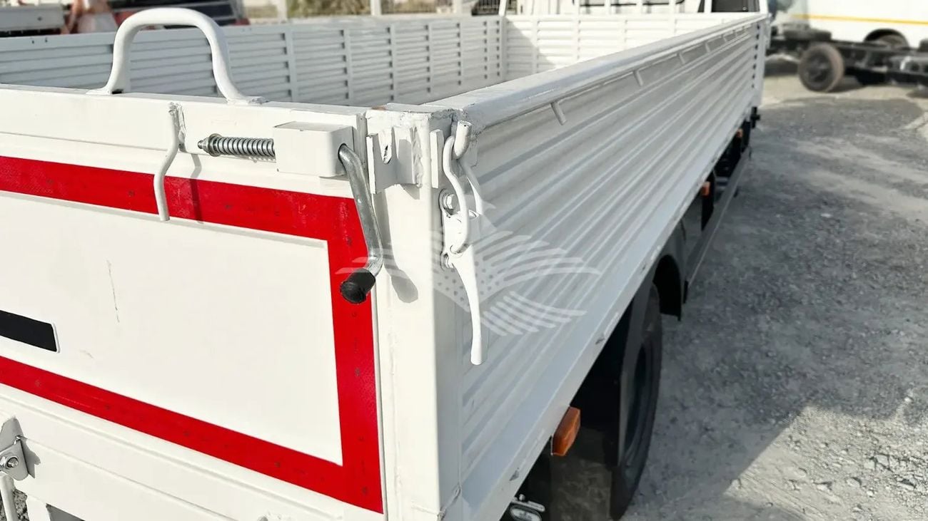 إس إم إل إيسوزو سمراٹ T3500 ترک SML ISUZU Samrat T3500 Truck 3.5L 4x2 LHD Diesel MT