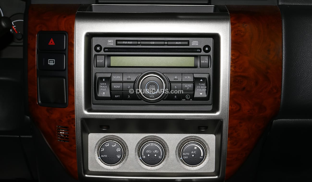 نيسان باترول سفاري GXR V6