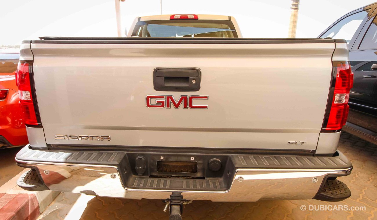 GMC Sierra