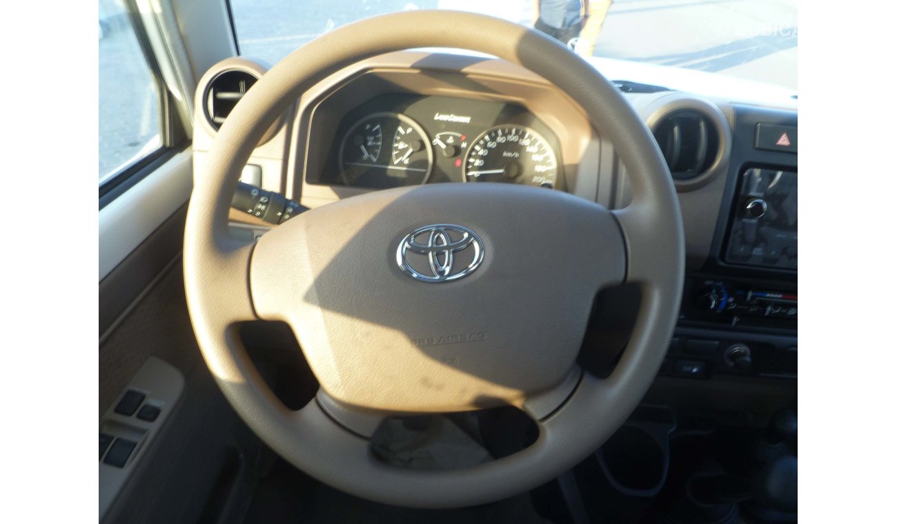 Toyota Land Cruiser Pick Up 79 4.5L V8 Diesel Single Cab Manual