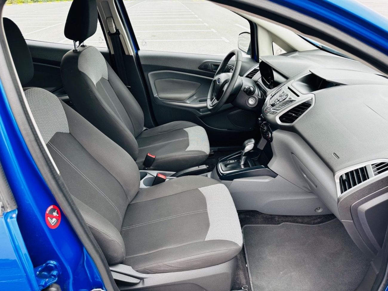 Ford EcoSport MODEL 2016 GCC CAR PERFECT CONDITION INSIDE AND OUTSIDE