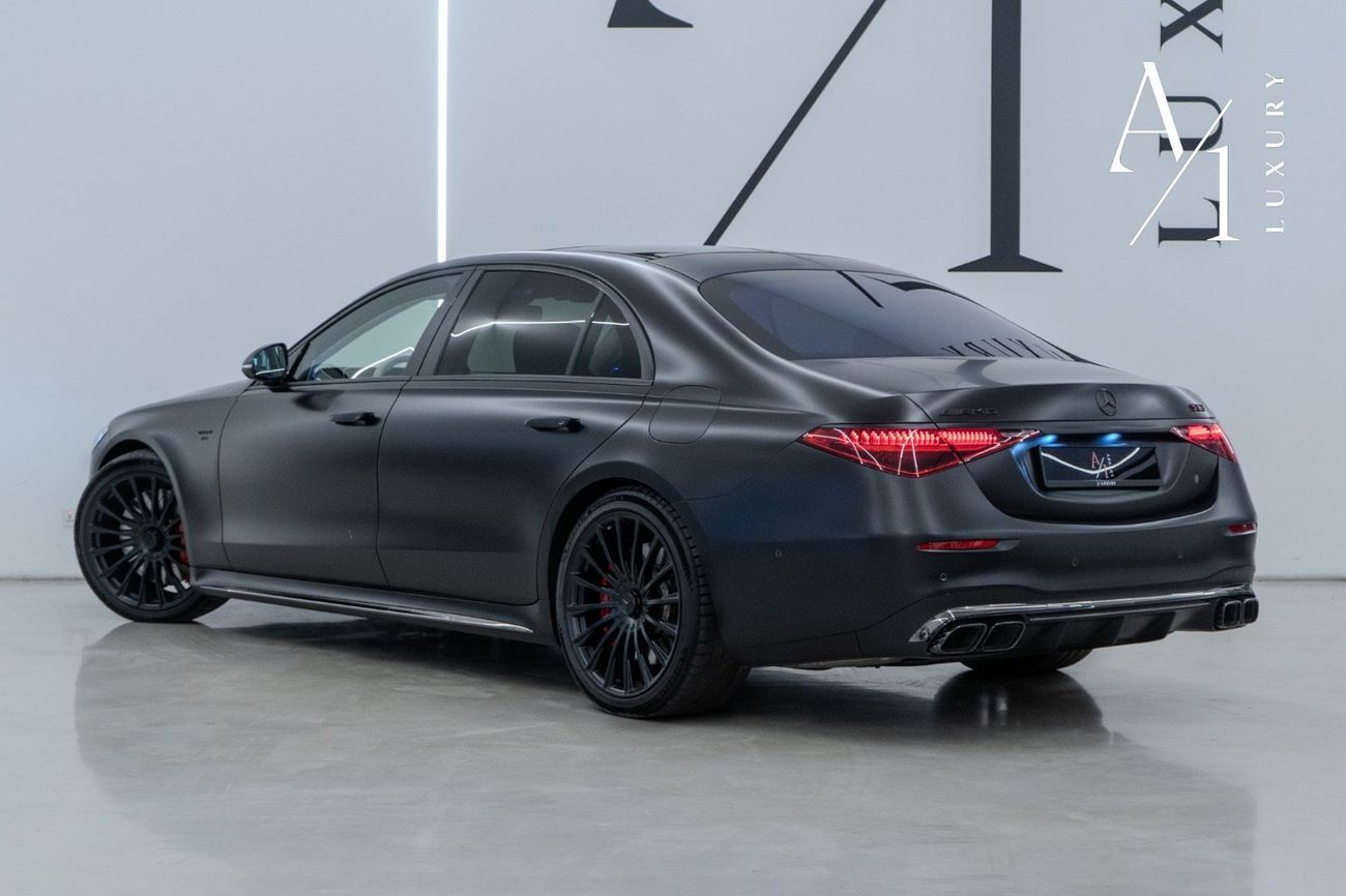 مرسيدس بنز S 63 AMG 2024 Mercedes-Benz S63 AMG E Performance Biturbo V8, Fully Loaded, Low Kms, European Spec
