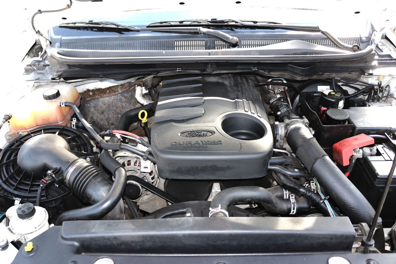 فورد رانجر FORD RANGER 3.2 DIESEL 4X4 2015 FULL AUTOMATIC GCC