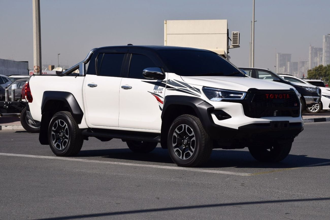 تويوتا هيلوكس GR SPORT 4X4 Diesel 2.8L (Right Hand Drive)