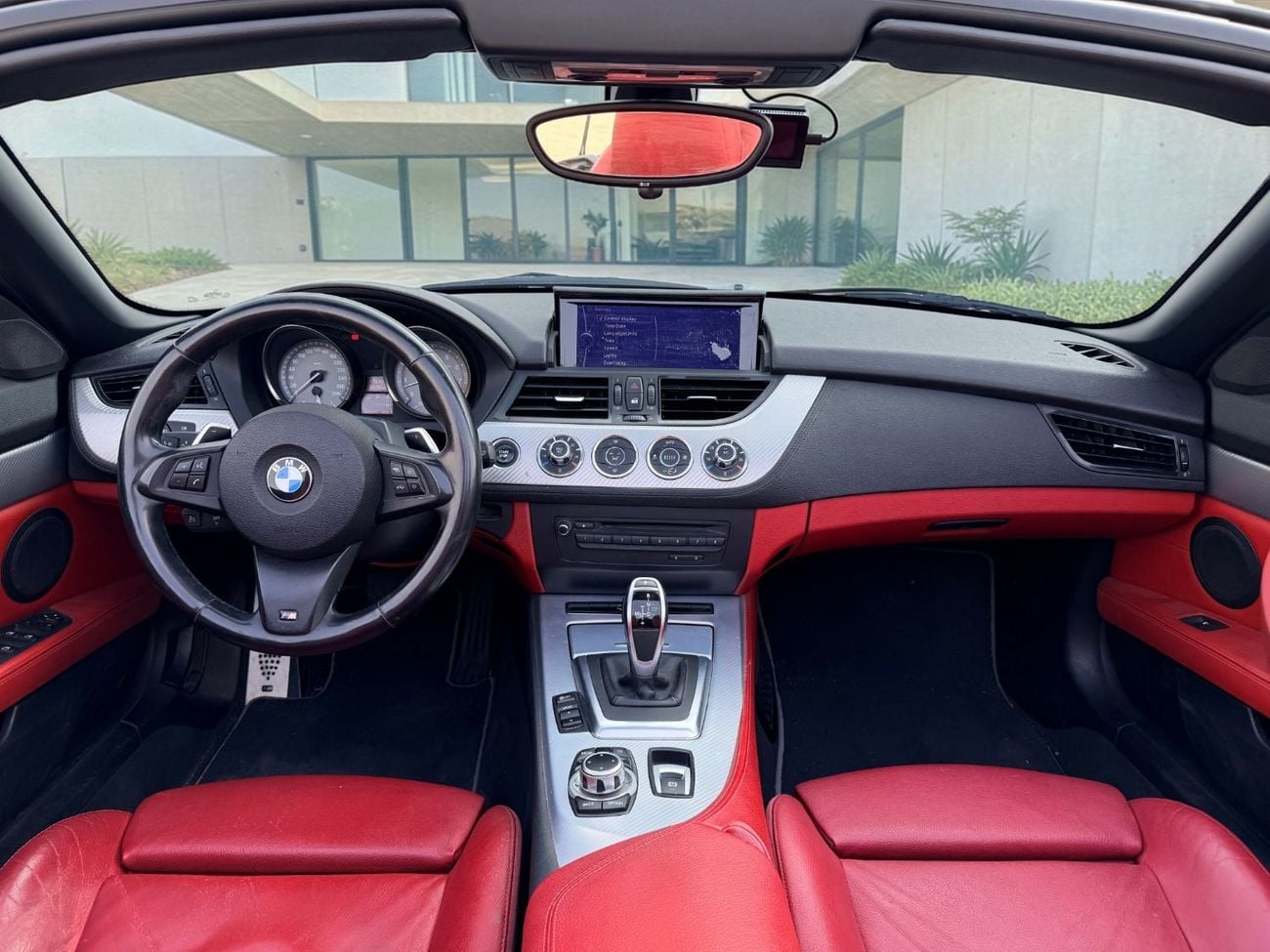 BMW Z4 sDrive 35is 3.0L BMW Z4 SDRIVE35IS | 3.0TC V6 | 2015 | GCC SPECS