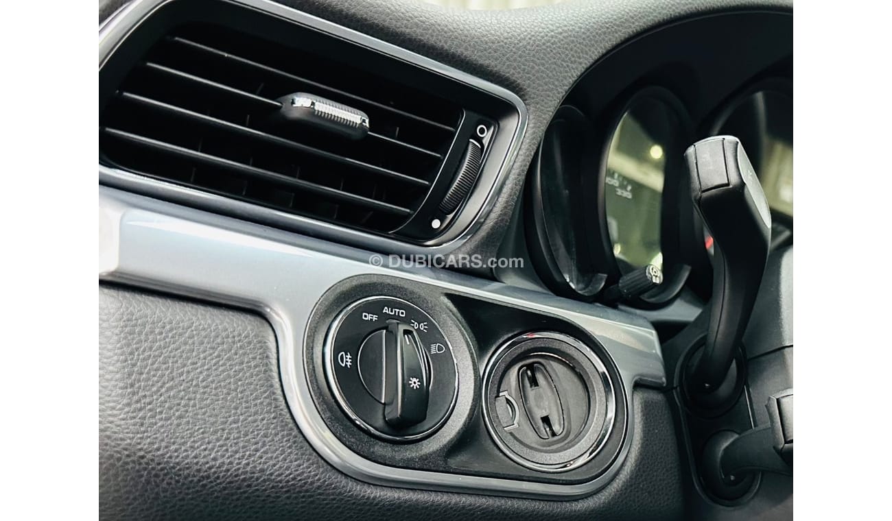 Porsche 911 Carrera GCC .. FSH .. Perfect Condition .. 911 .