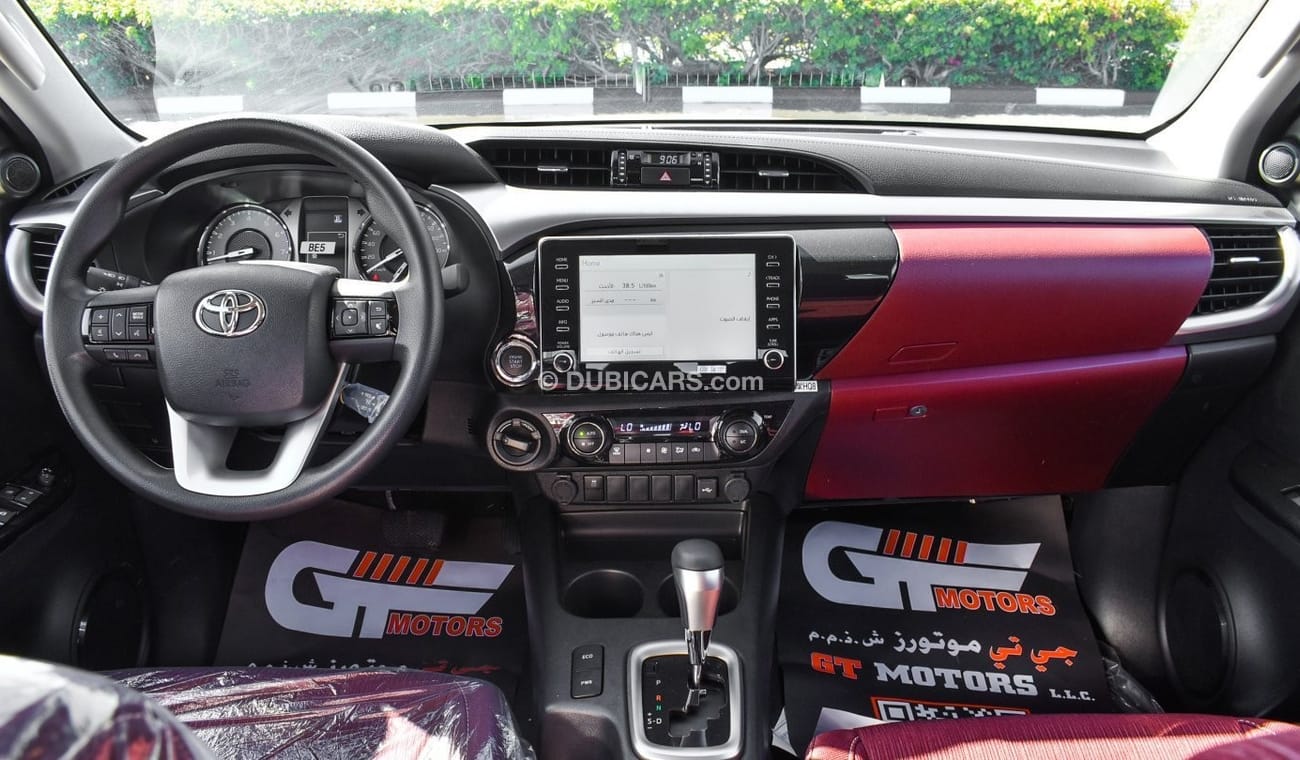 تويوتا هيلوكس SR5 2.7 Petrol A/T 4WD