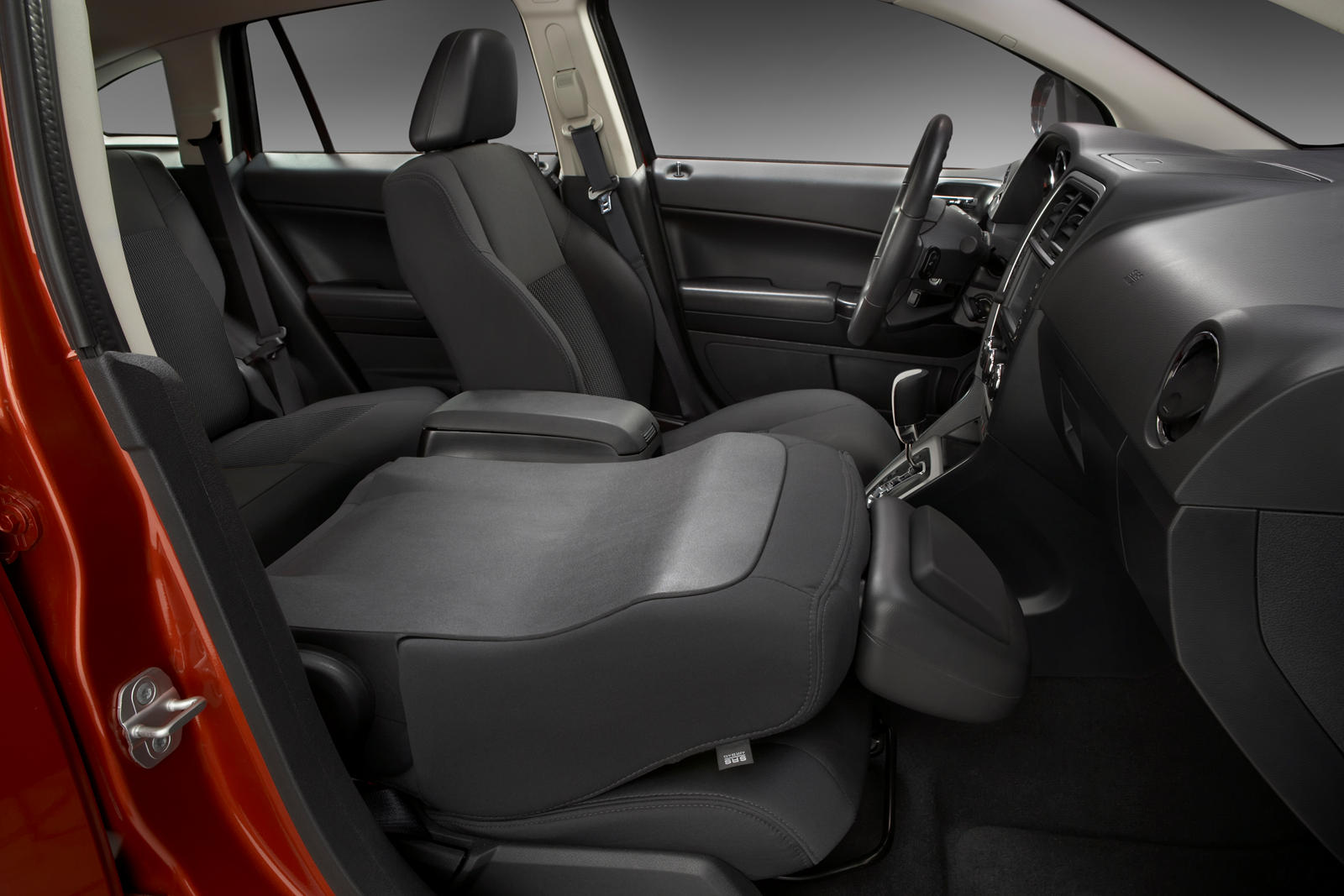 Dodge Caliber interior - Seats
