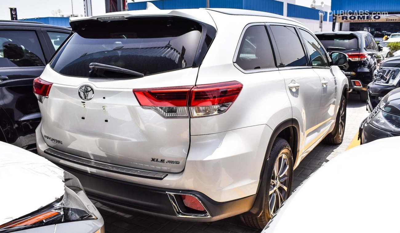 Toyota Highlander XLE AWD