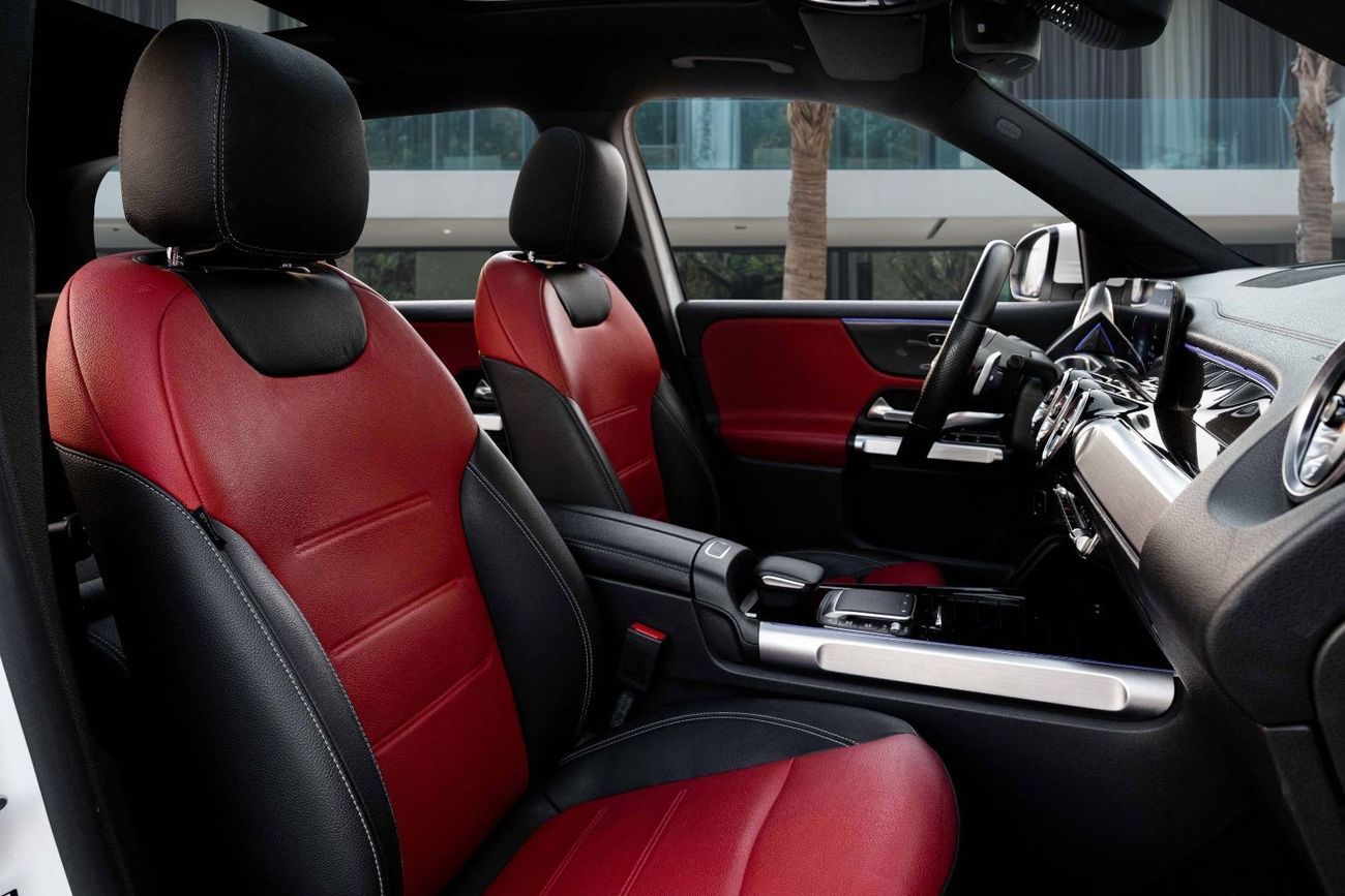 Mercedes-Benz GLB 250 250 AMG | 2,937 P.M | 0% Downpayment | 7 Seats | Agency Warranty!